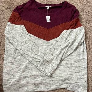 Long sleeve women’s top